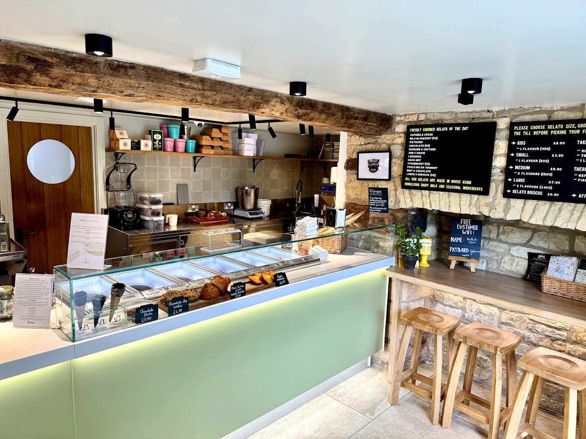 Box Bush gelato counter